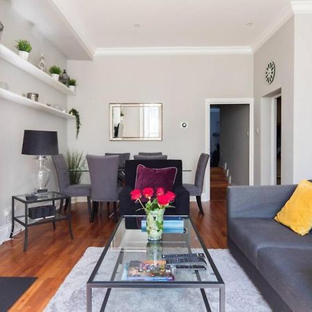 Appartamento Steps From Hyde Park 2Br 2Bath Sleeps 6 Londra Esterno foto