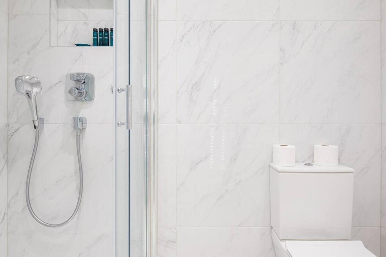 Appartamento Steps From Hyde Park 2Br 2Bath Sleeps 6 Londra Esterno foto